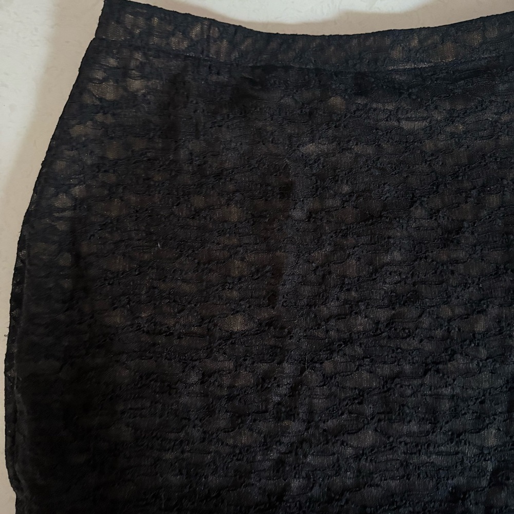 Black Lace Mini Bodycon Skirt